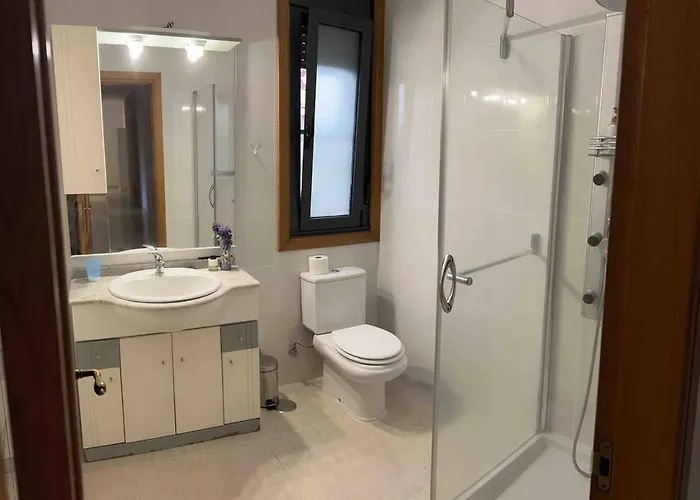 Canido, Casa De Invitados * Vigo